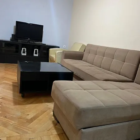 Artemis Appartement *